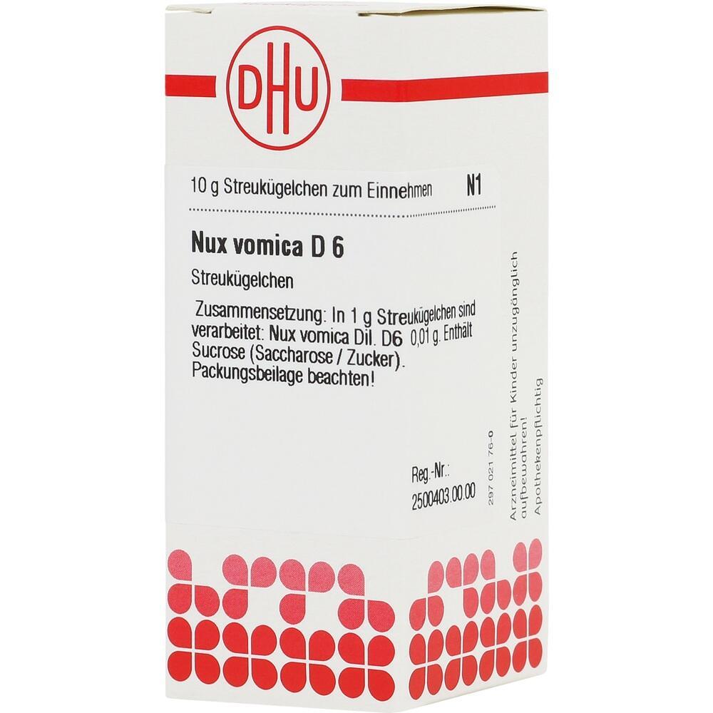 Weiße Arzneimittelverpackung mit der Aufschrift "Nux vomica D 6" und roten Mustern.